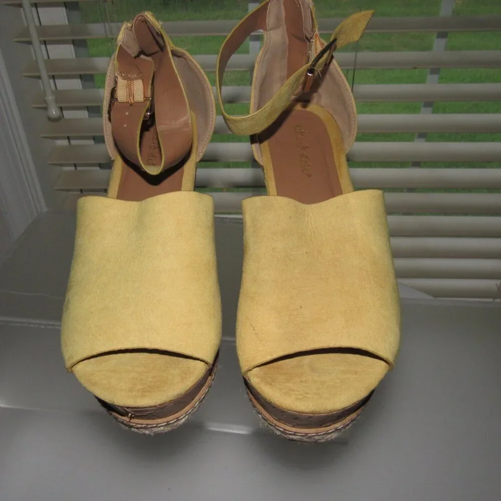 Altar’d State Espadrille Cork Wedge Sandals – Mustard Yellow Suede, Size 10